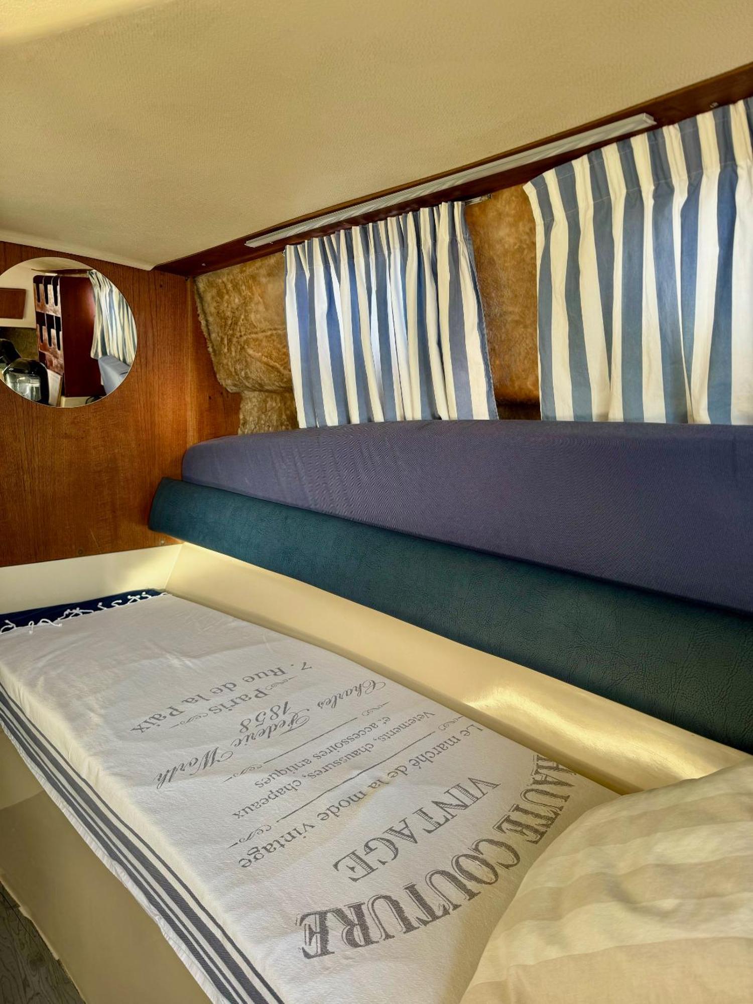 Experience Fantastique De Dormir Berce Par La Mer Pres De Barcelone Castelldefels Ngoại thất bức ảnh