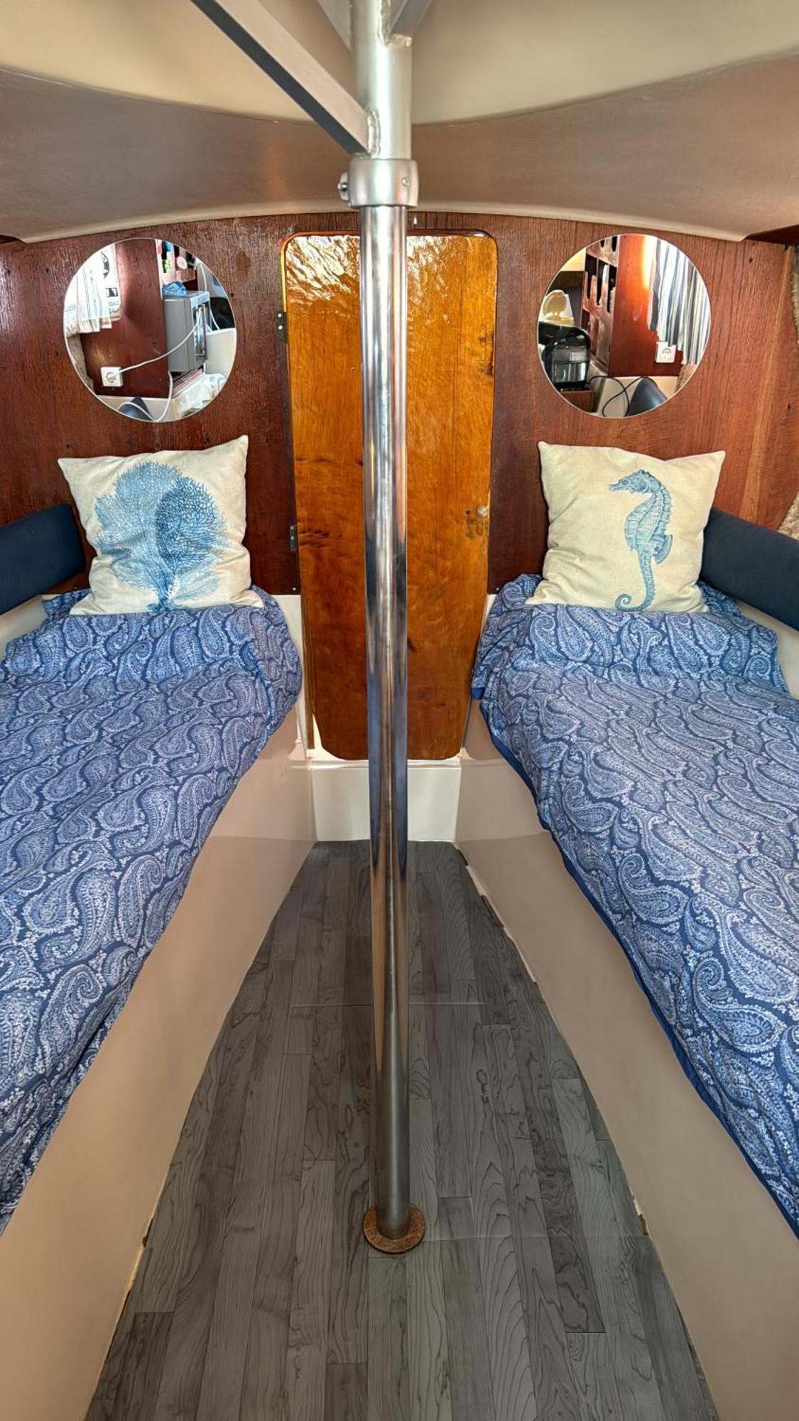 Experience Fantastique De Dormir Berce Par La Mer Pres De Barcelone Castelldefels Ngoại thất bức ảnh